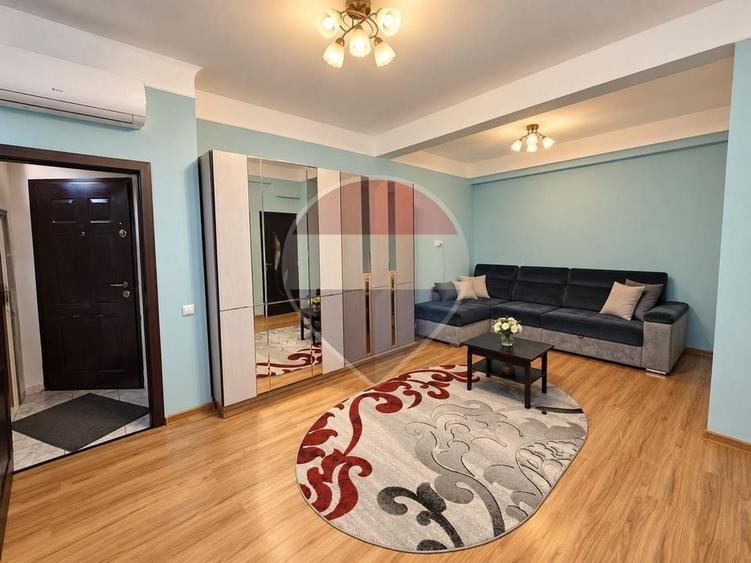 Apartament cu 2 camere decomandat în Calea Călărașilor