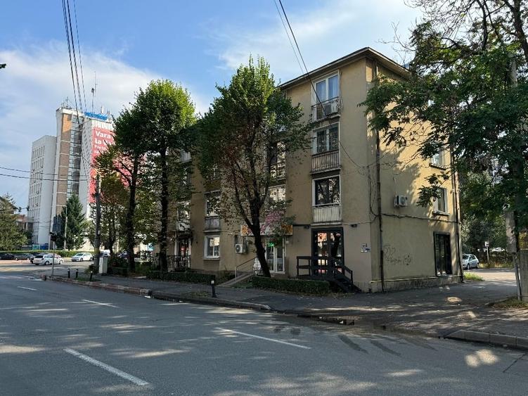 Spațiu comercial, de 50 mp, în Craiovei