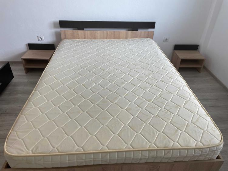 Apartament cu 2 camere decomandat în Aeroport