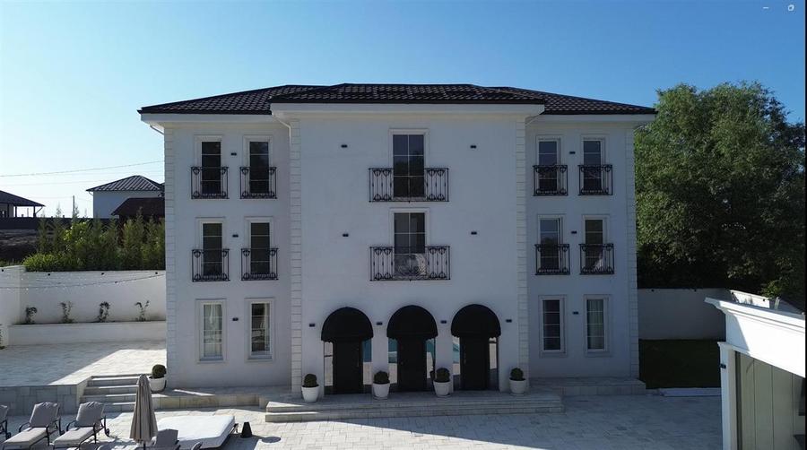 Casă individuală cu 6 camere cu Teren 1600 Mp în Sfântu Ilie