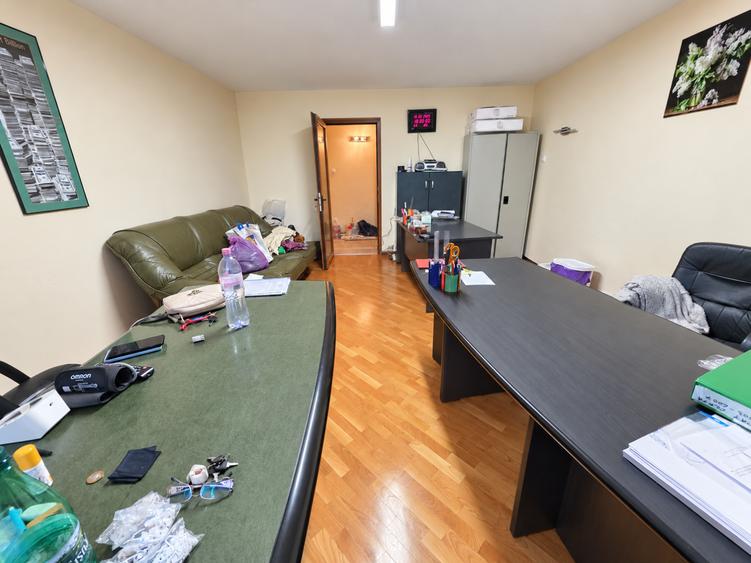 Apartament cu 2 camere decomandat în Calea Călărașilor