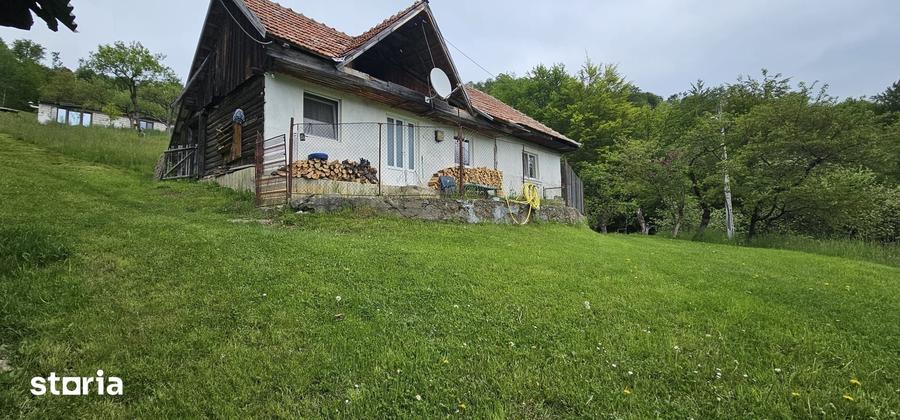 Teren de 17422 mp, în Central