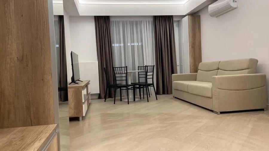 Apartament cu 2 camere semidecomandat, mobilat în Pipera