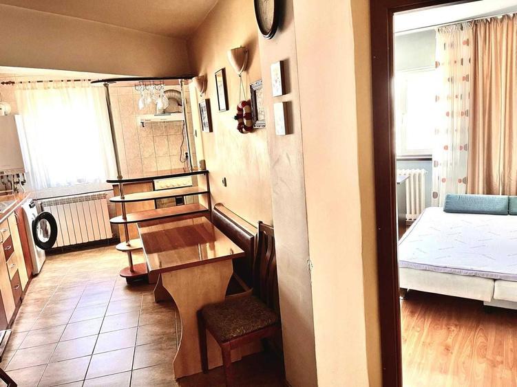 Apartament 3 camere, Galata vedere superba catre Mitropolie - 3