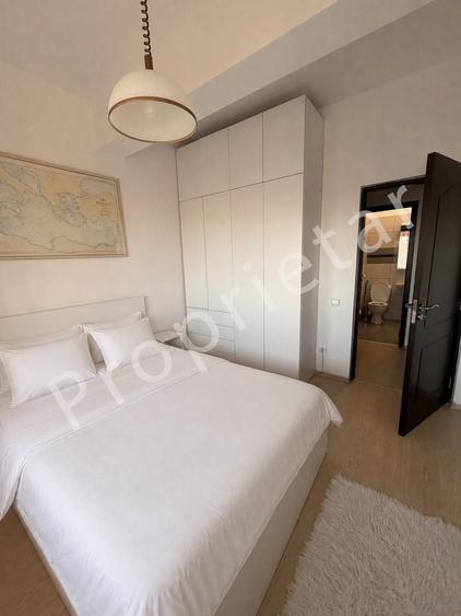 Apartament cu 2 camere semidecomandat în Gorjului