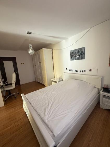 Casă cu 3 camere cu Canalizare în Ultracentral