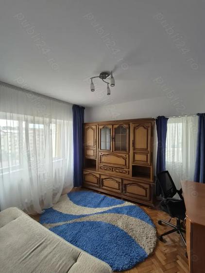 Casă cu 3 camere în Central