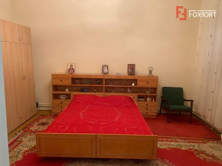 Casă individuală cu 8 camere cu Piscina în Iosefin