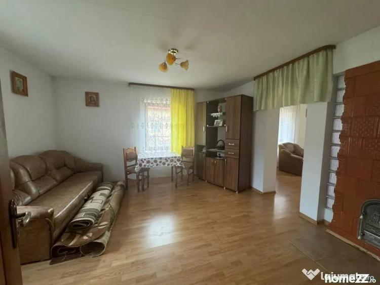 Casă cu 4 camere cu Teren 4400 Mp în Rădăuți