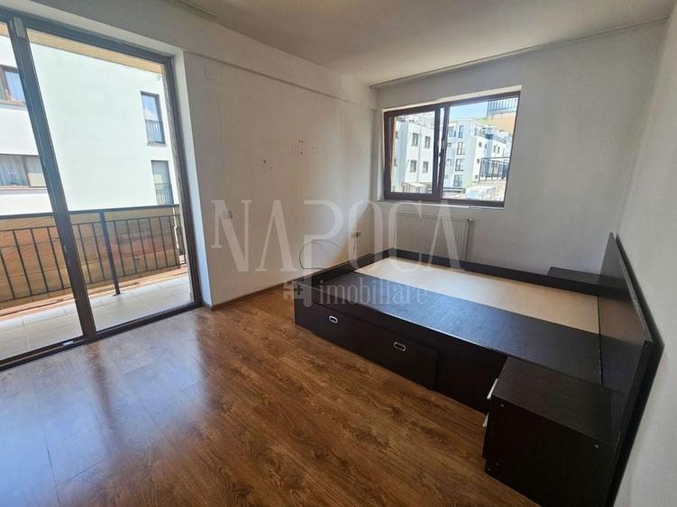 Apartament 3 camere de vanzare in Floresti - 3