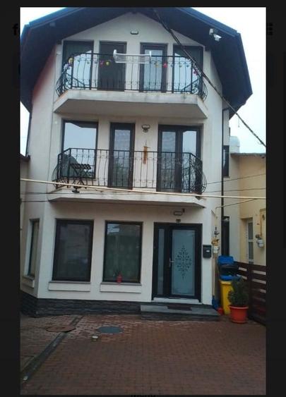 Casă cu 4 camere cu Teren 50 Mp în Fălticeni