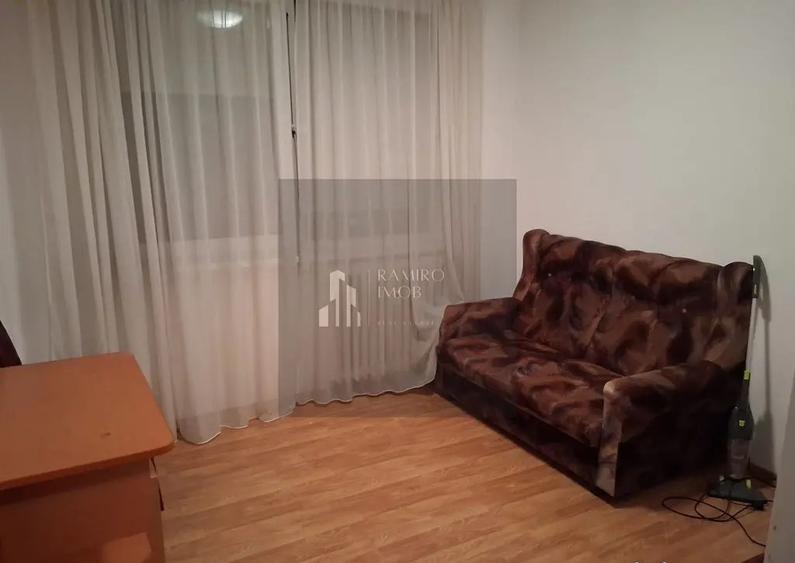 Apartament cu 3 camere decomandat, mobilat în Giurgiului