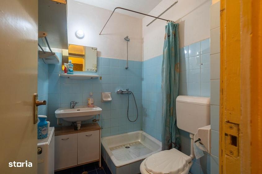 Apartament cu 4 camere în Boul Roșu