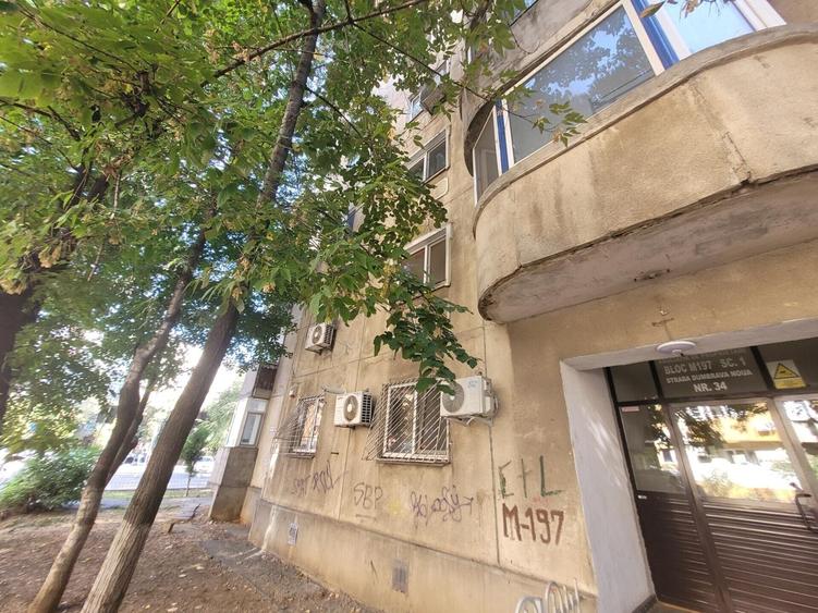 Apartament cu 3 camere decomandat în Sebastian