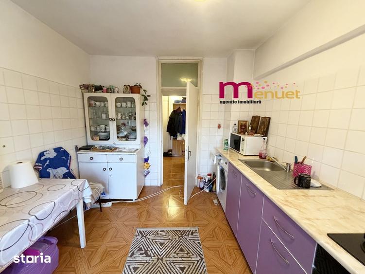 Apartament cu 2 camere decomandat în Faleză
