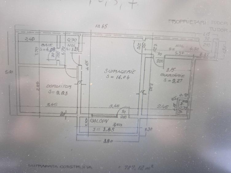 Apartament cu 2 camere nedecomandat în Central