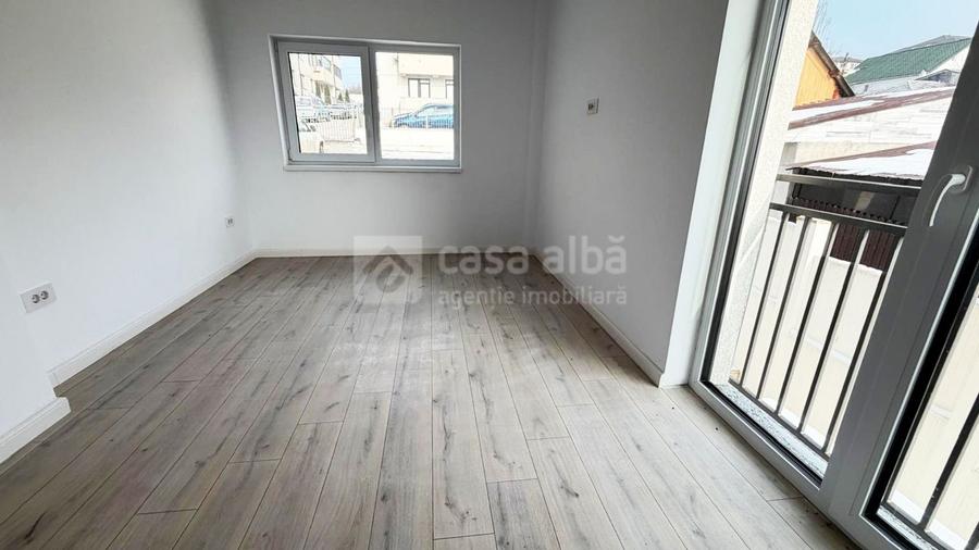 Casă individuală cu 3 camere cu Canalizare în Păcurari