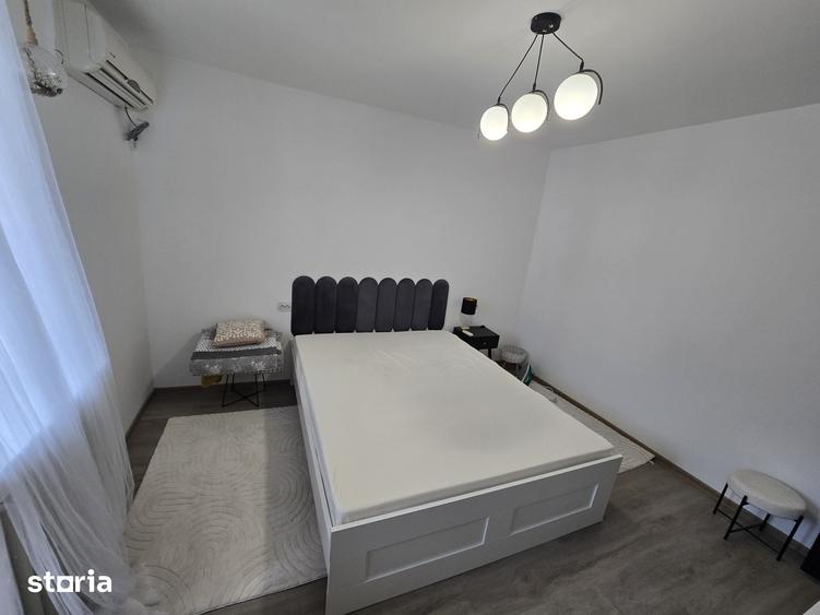 Apartament cu 4 camere în Mărăței