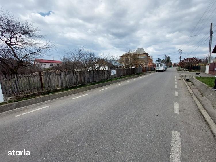 Teren de 650 mp, în Priseaca
