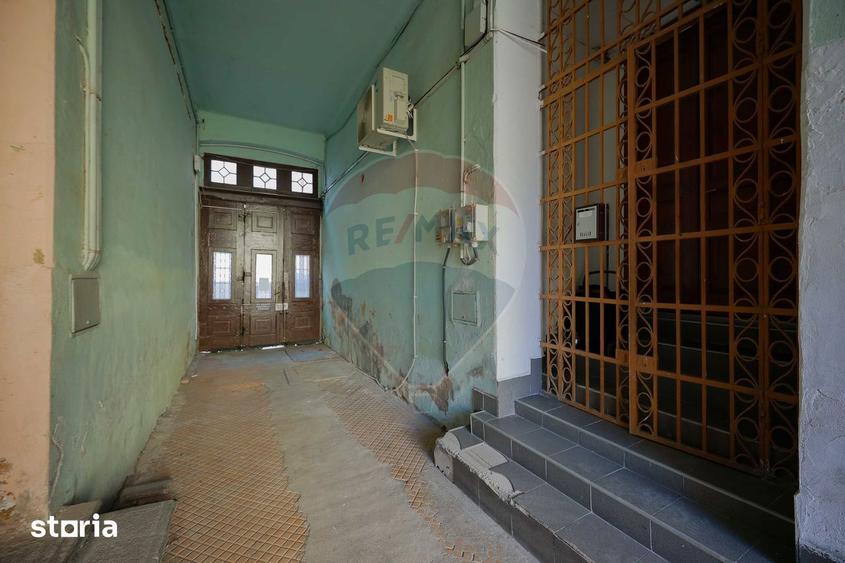 Apartament cu 3 camere, mobilat în Ultracentral