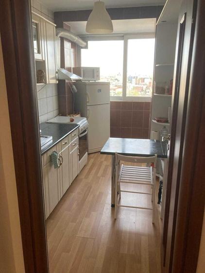 Apartament cu 3 camere decomandat în Floreasca