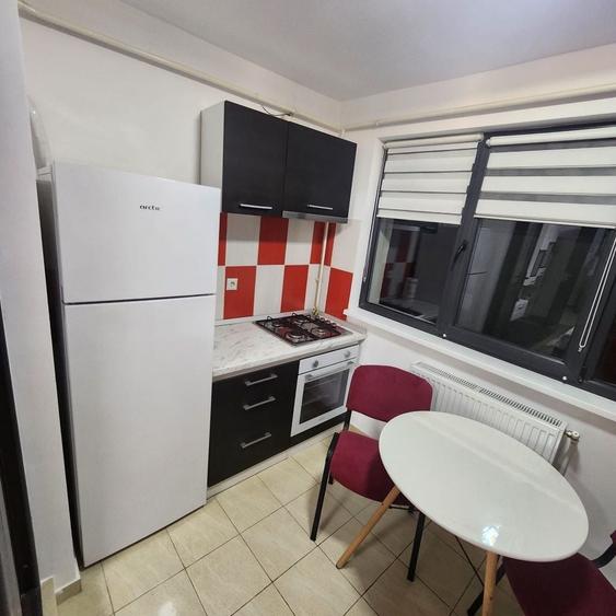 Vand garsoniera, etaj 4 cu lift, Hipodrom, capatul lui 2, blocul nou Concivia - 7