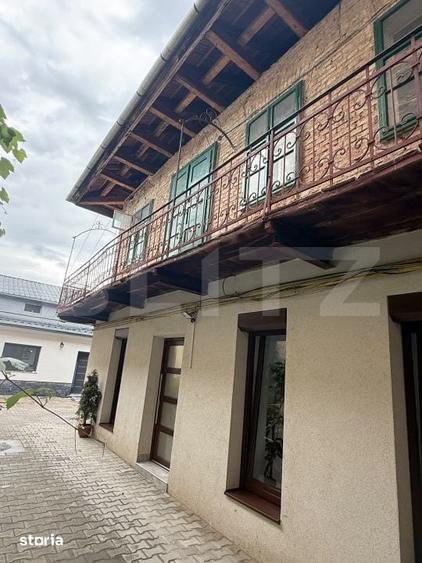 Casă cu 4 camere cu Teren 472 Mp în Ultracentral