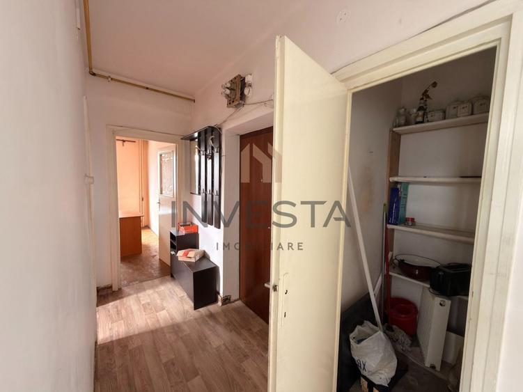 Apartament cu 2 camere decomandat, mobilat în Ultracentral