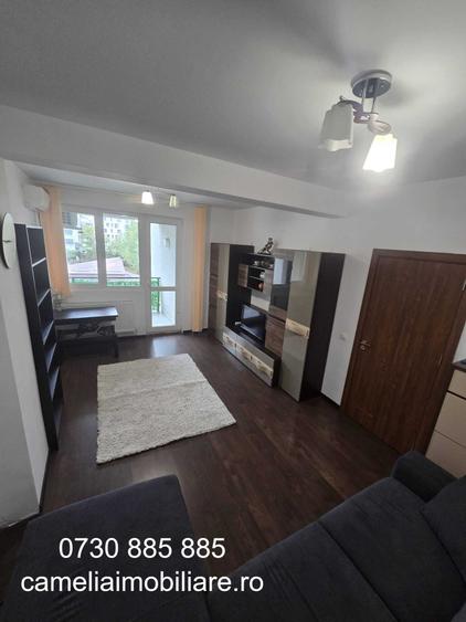 Apartament cu 2 camere decomandat în Mihai Bravu