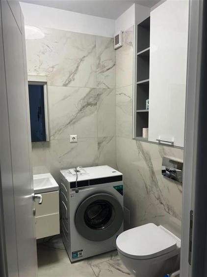 Apartament cu 2 camere decomandat în Vest