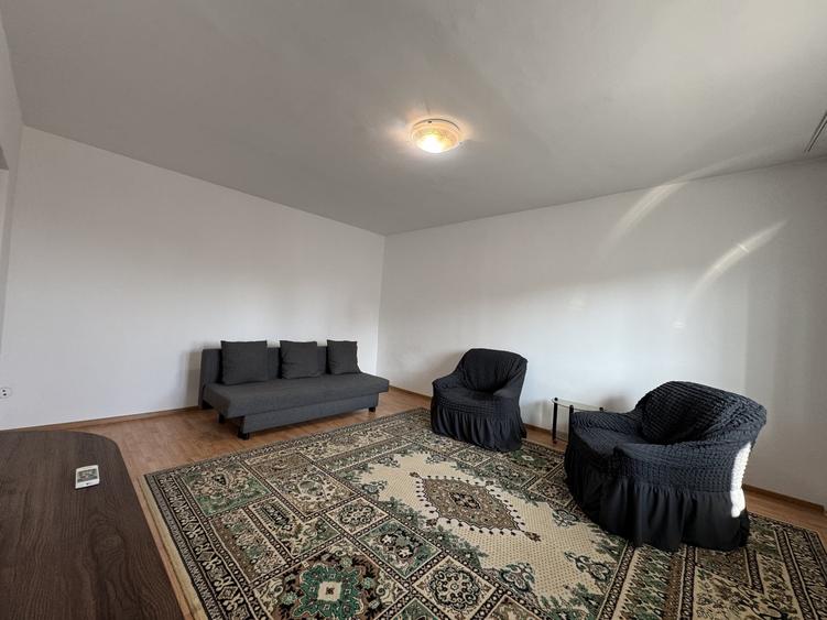 Apartament cu 2 camere decomandat, mobilat în Nerva Traian