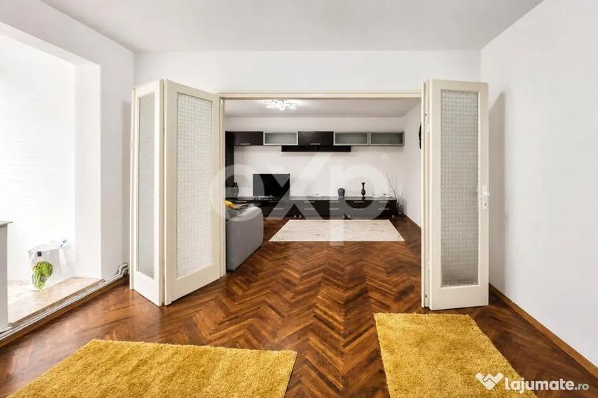 Apartament cu 4 camere decomandat în Punctele Cardinale