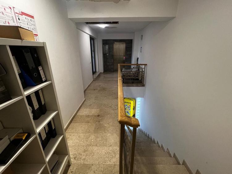 Birou, de 703 mp, în Grivița