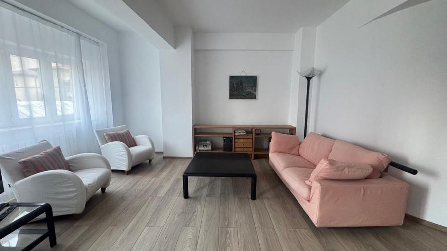 Apartament cu 3 camere decomandat în Dorobanți