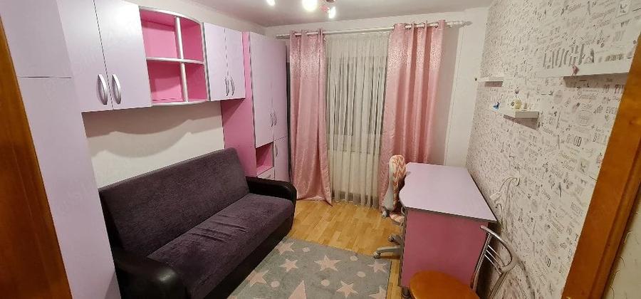 Apartament cu 3 camere decomandat în Luncă