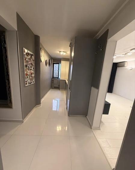 3 camere  decomandat  Drumul Taberei metrou Favorit AFI Cotroceni - 2
