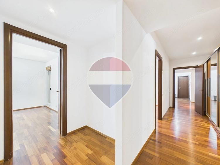 Apartament cu 3 camere decomandat în Herăstrău
