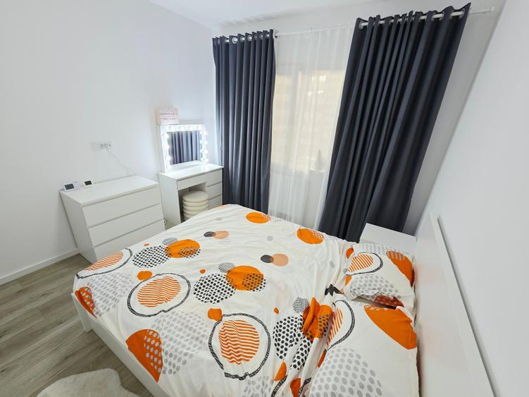 Apartament cu 2 camere decomandat în Păcii