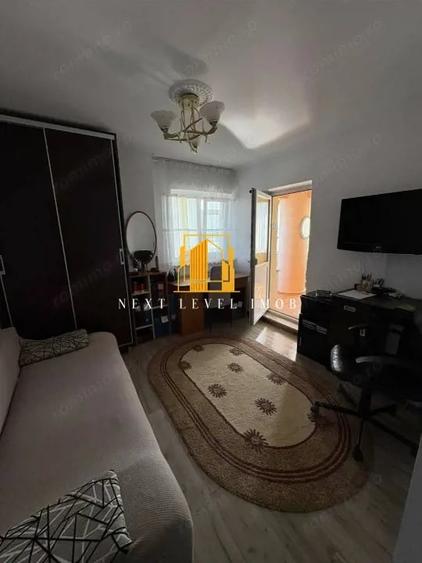 Apartament cu 3 camere decomandat în Bere