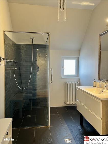 Apartament cu 4 camere în Dorobanți