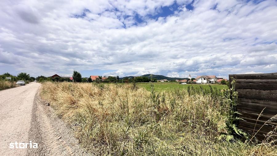 Teren de 475 mp, în Hărman