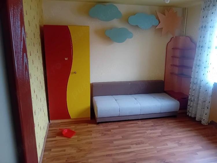 Apartament cu 2 camere decomandat în Precista