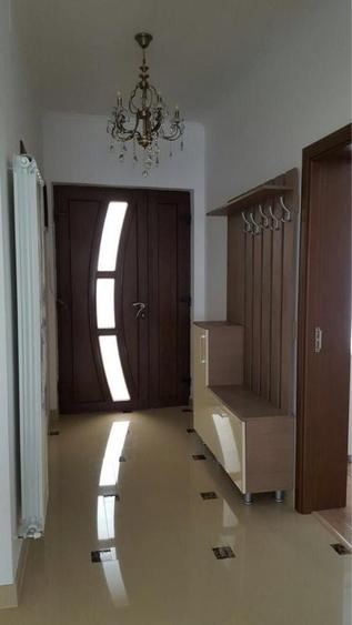 Casă cu 4 camere cu Teren 800 Mp în Central