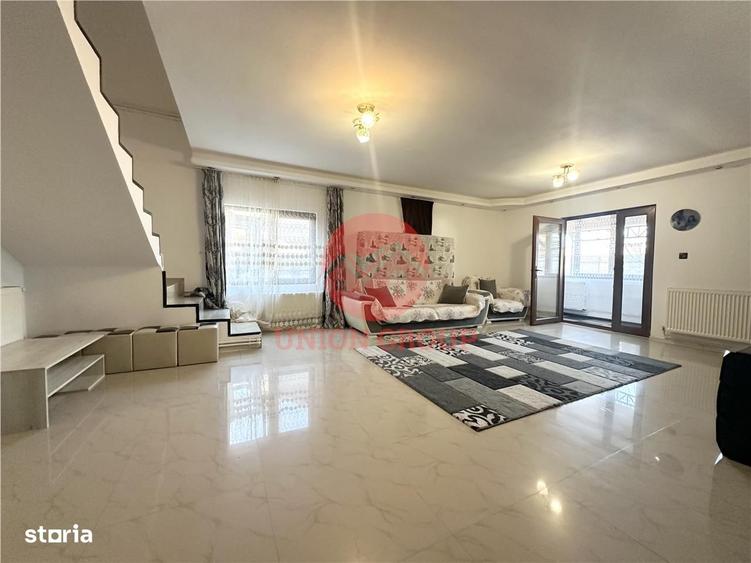 Casă cu 4 camere cu Teren 266 Mp în Valu lui Traian
