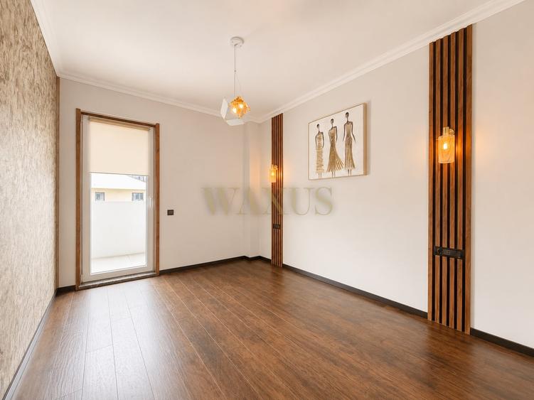 Apartament cu 3 camere semidecomandat în Florești