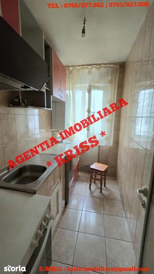 Apartament cu 2 camere semidecomandat în Trivale