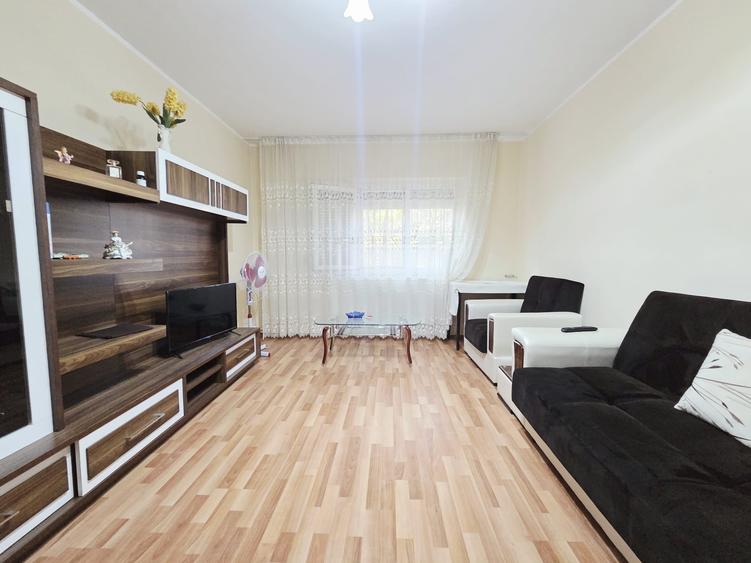 Apartament cu 2 camere decomandat în I. C. Frimu
