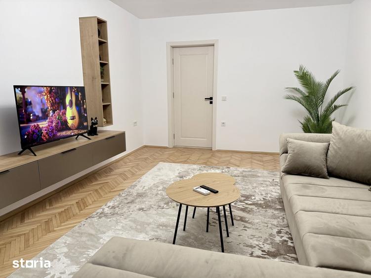 Apartament cu 2 camere decomandat în Central