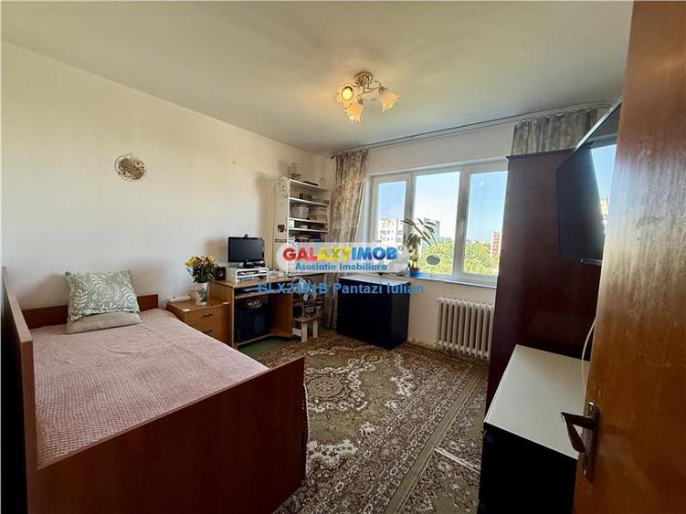 Apartament cu 3 camere decomandat, mobilat în Berceni