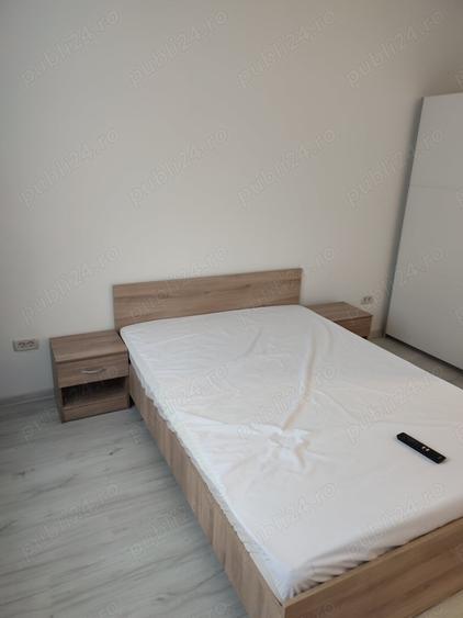 Garsonieră decomandată în Păcii